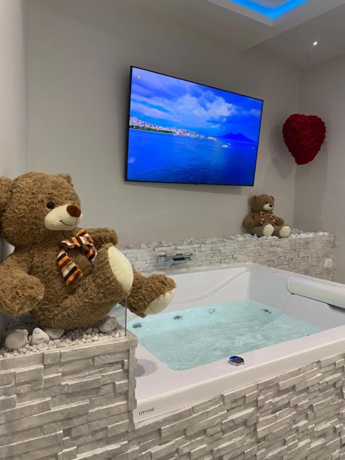 Michy Apartment Наполи Екстериор снимка